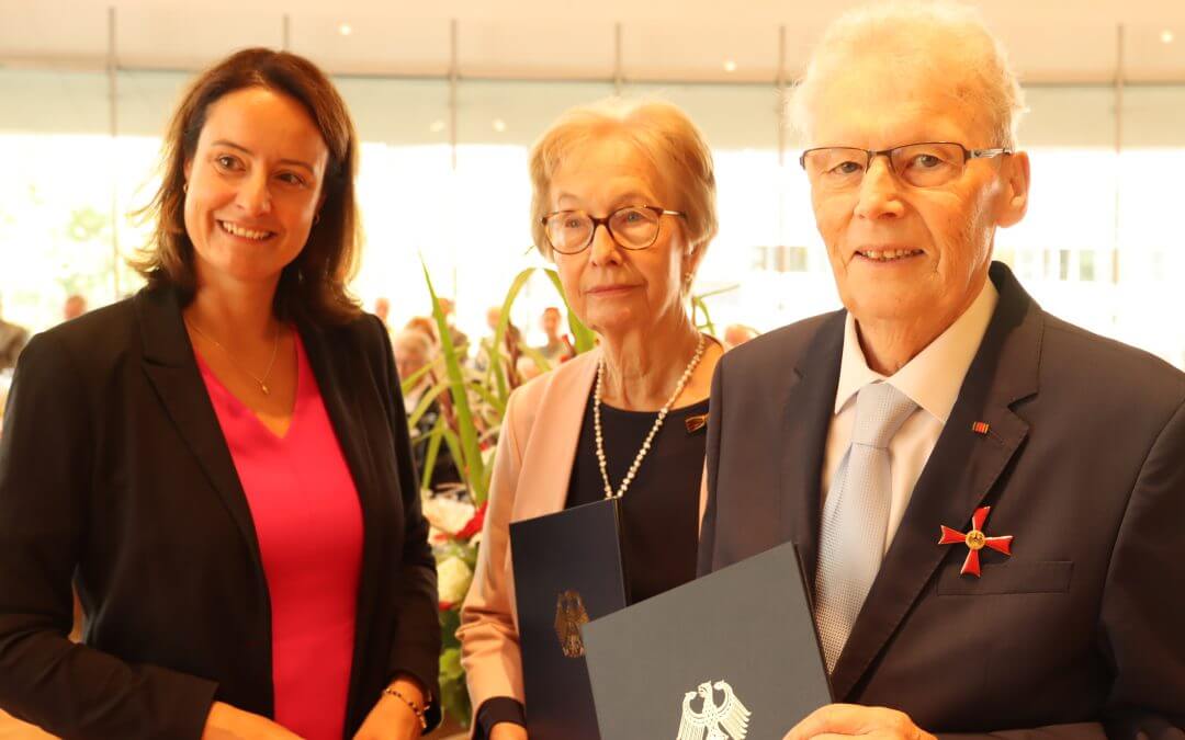 Verdienstkreuz erster Klasse