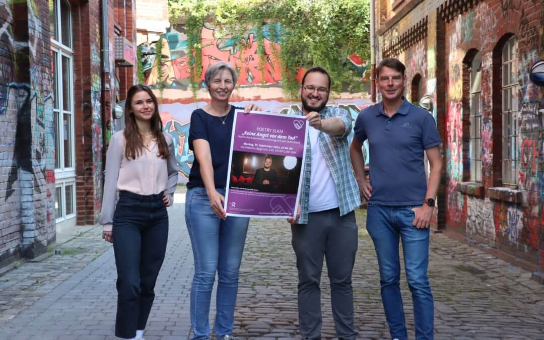 Der Poetry Slam „Keine Angst vor dem Tod“ – ein Schlagabtausch mit der Endlichkeit in der Weberei