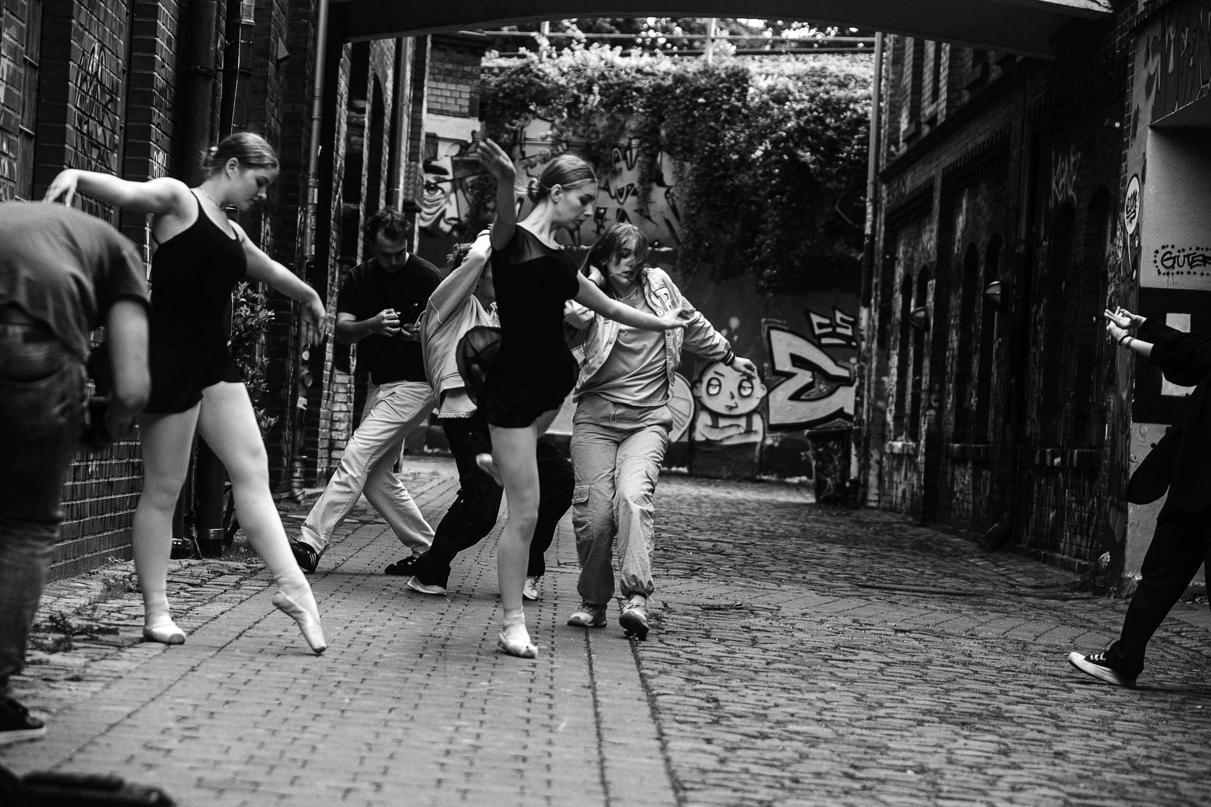 Behind the Scenes  - oder wie Ballett und Streetdance unsere Stadt in Szene setzt!