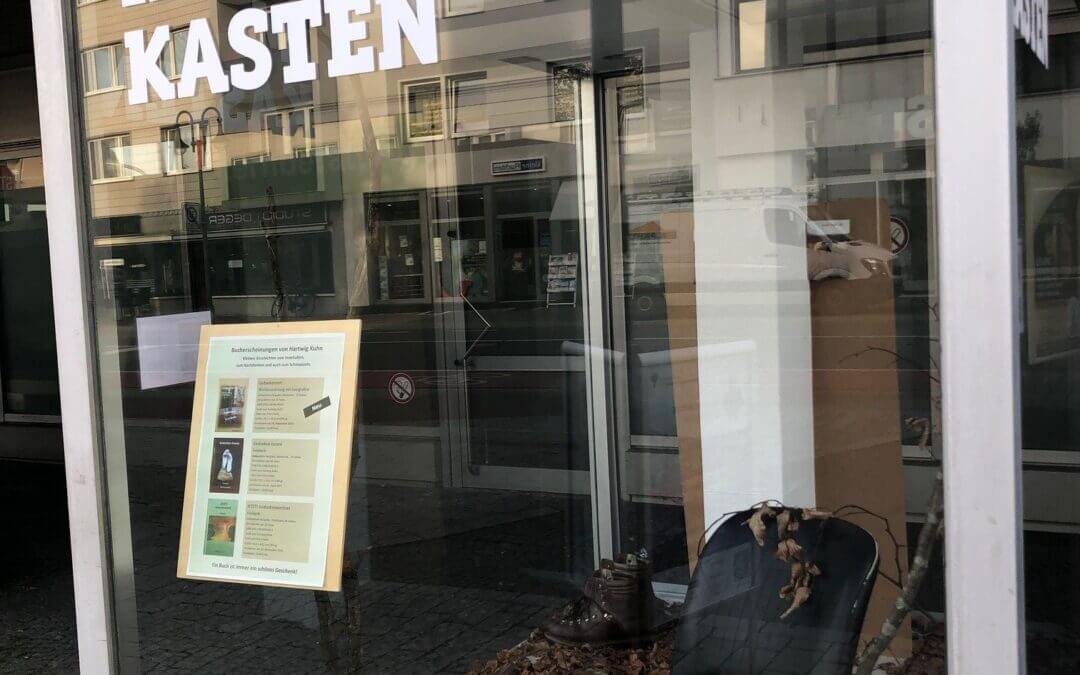 Neue „Kunst im Kasten“ vor dem Gütersloher Rathaus: