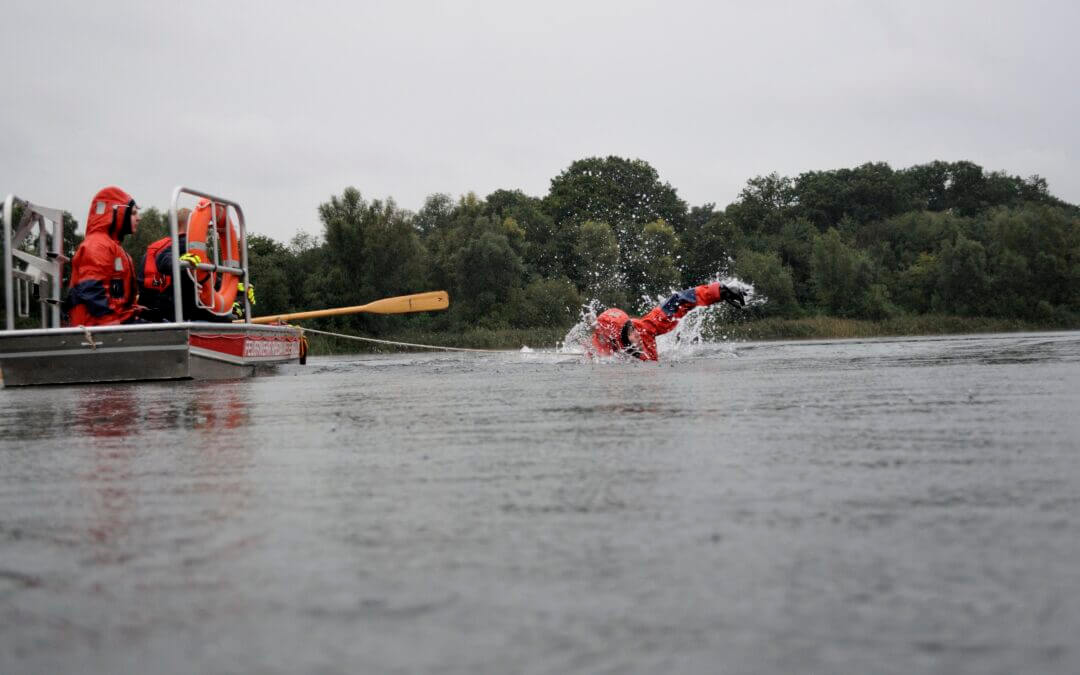 Voller Einsatz im Nass