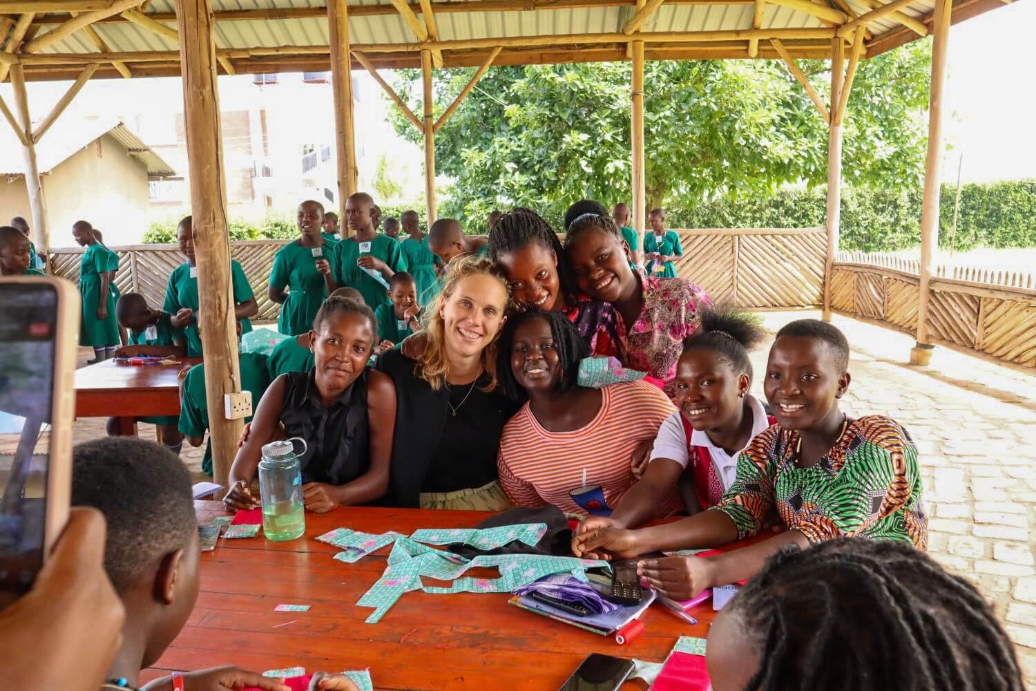 Die Schule von Maja - Victoria Rallye - Eine Fahrt durch Ostafrika im Zeichen des Frauenempowerment