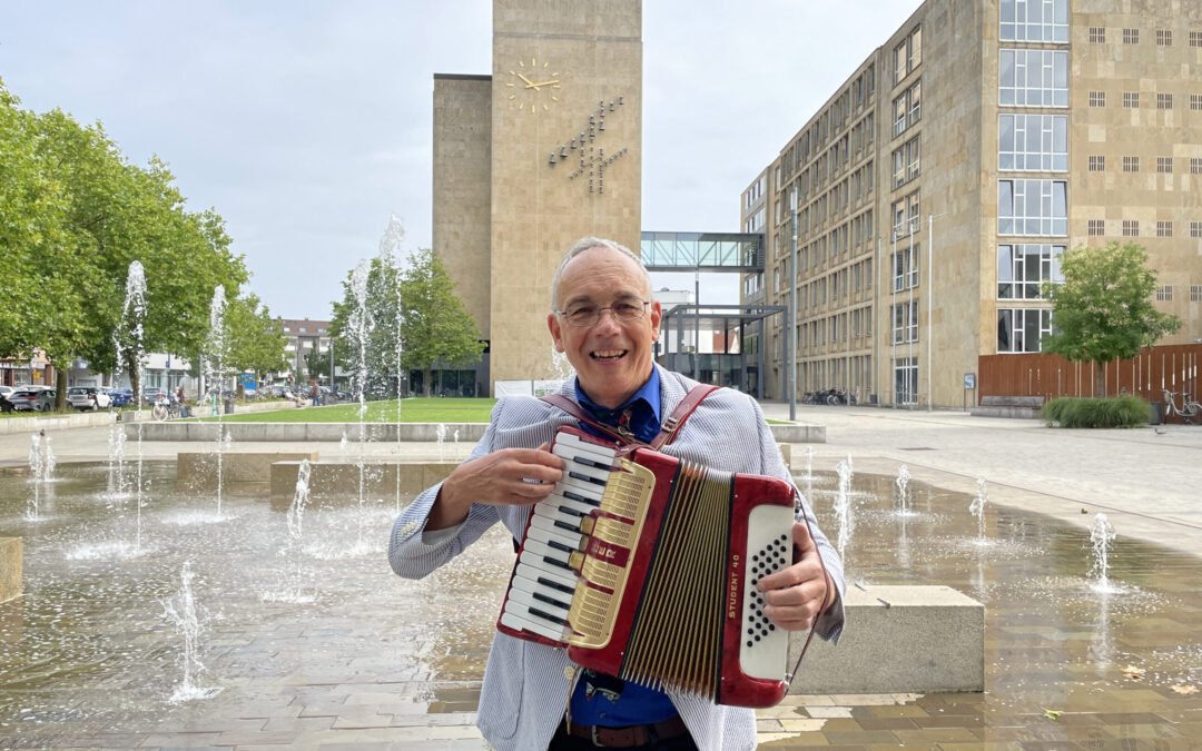 Zweites Glockenspiel-Konzert mit Kantor Donatus Haus am Samstag, 28. September