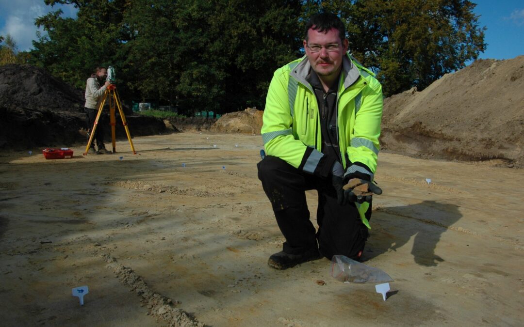 Ein Grab am Pfostenwald?