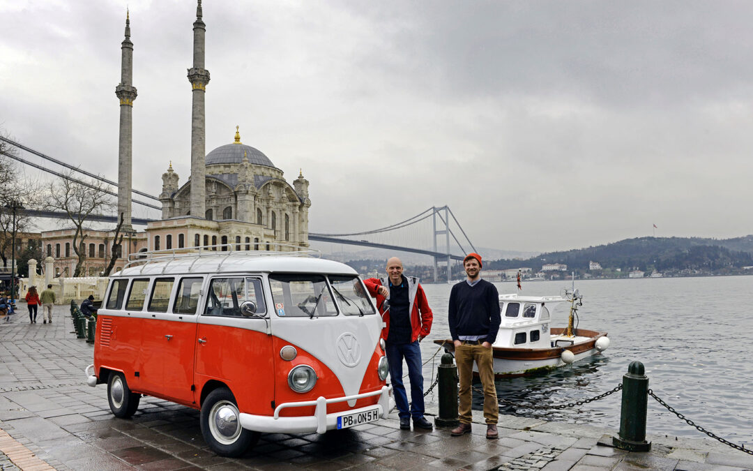 „Das große Bulli-Abenteuer“: Mit 44 PS von Istanbul ans Nordkap