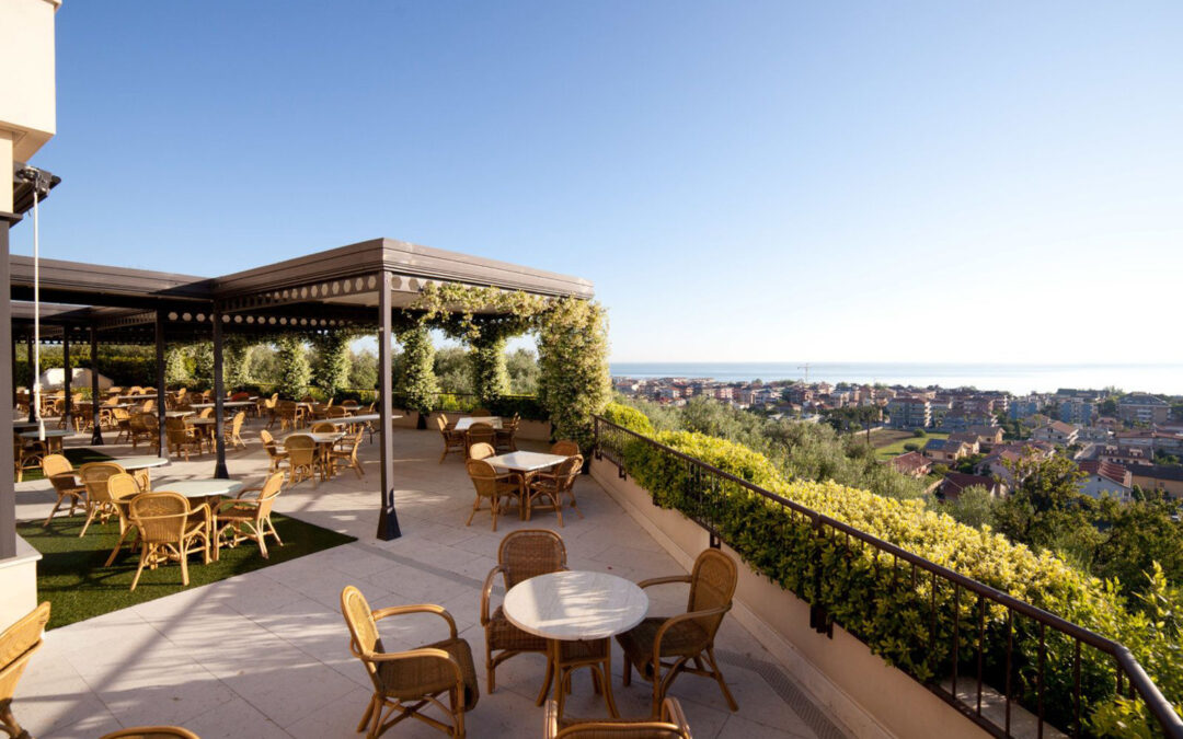 DER GANZE BERG IST DEIN HOTEL