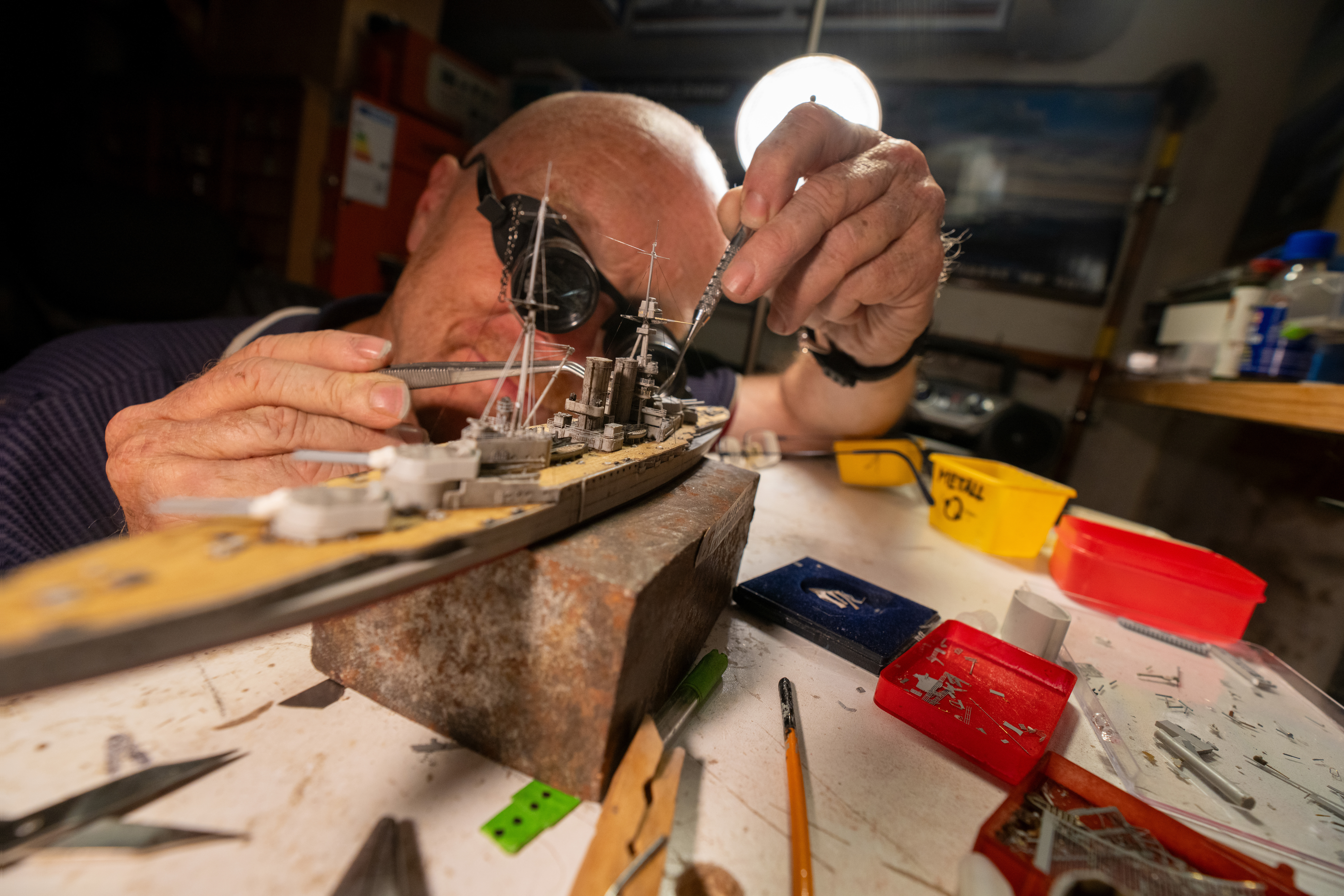 DER MANN FÜR DIE FOTOS