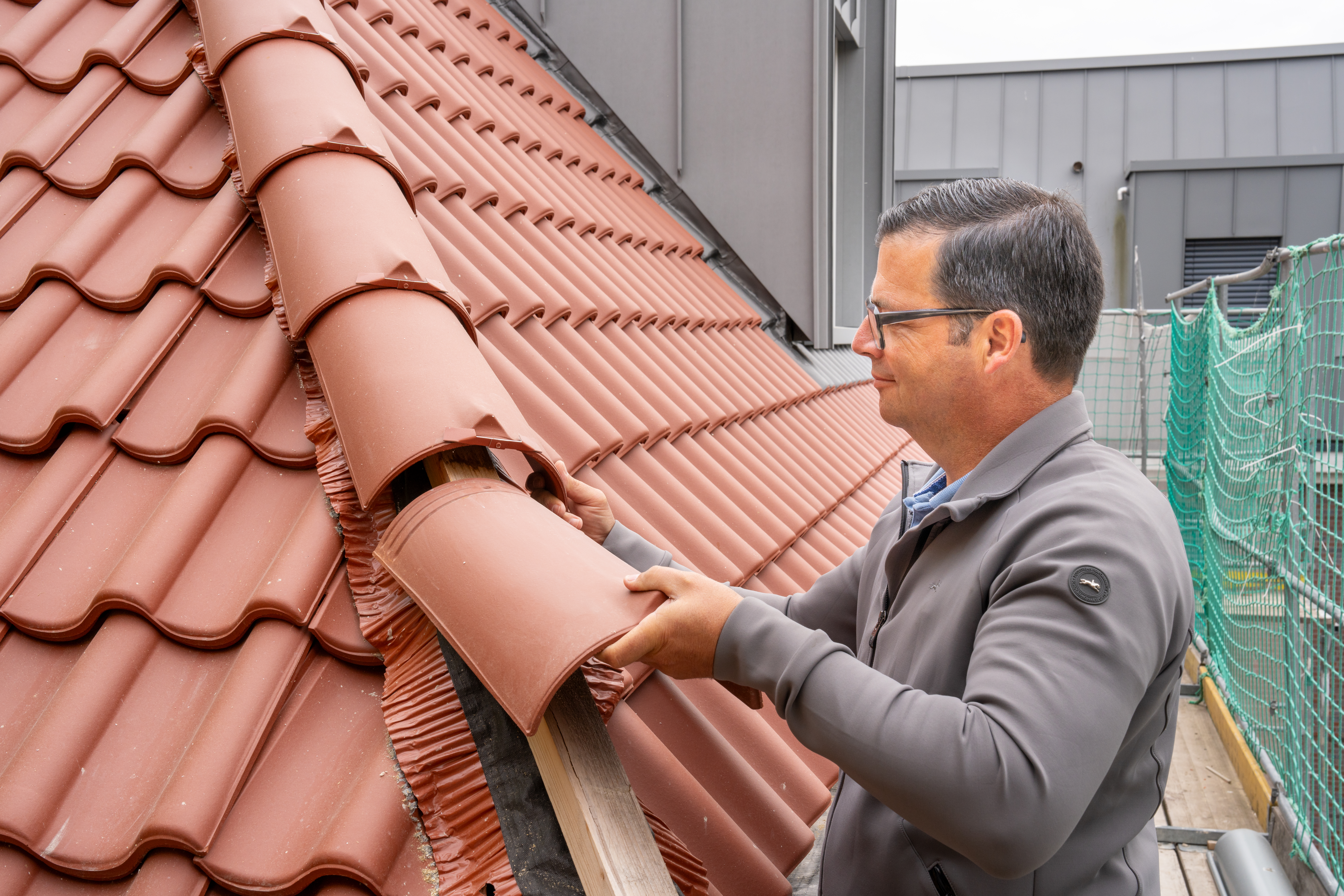 AUS ZWEI WIRD EINS –