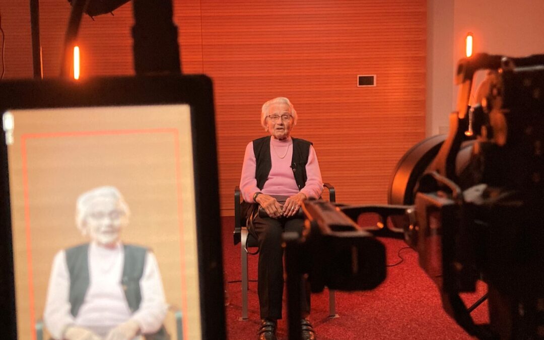 Zeitzeuginnen und -zeugen erzählen ihre Geschichten