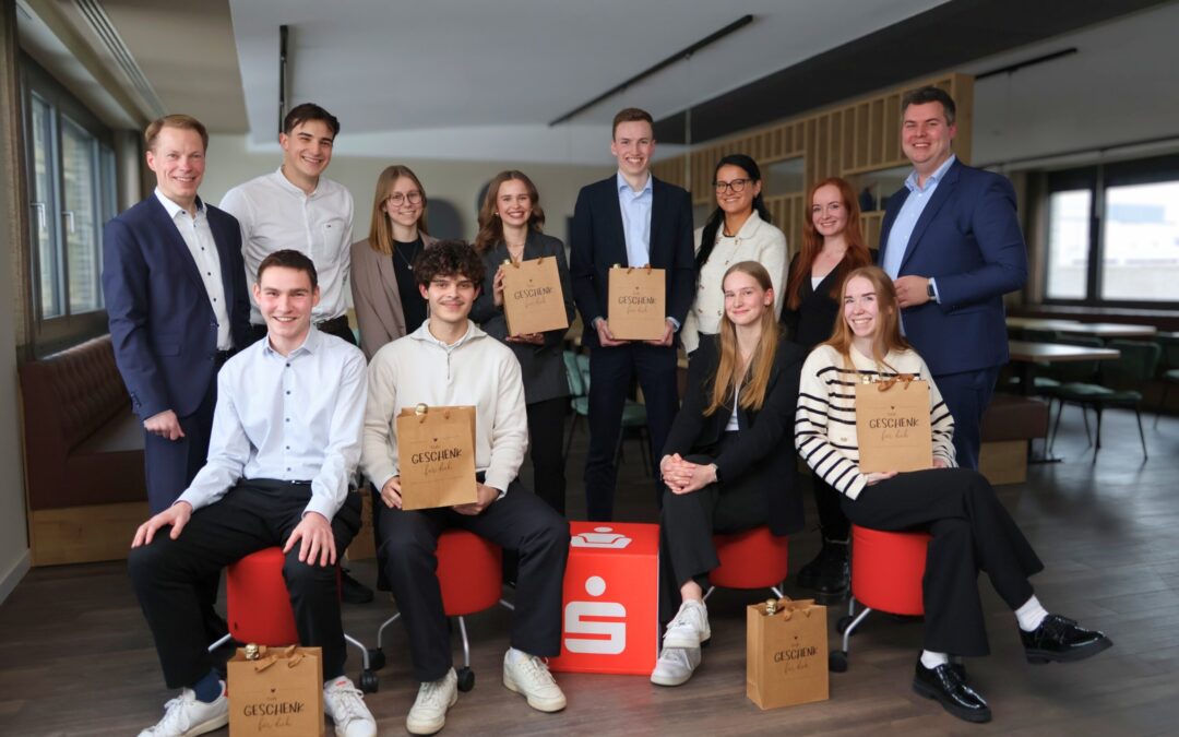 Erfolgreicher Ausbildungsabschluss bei der Sparkasse Gütersloh-Rietberg-Versmold